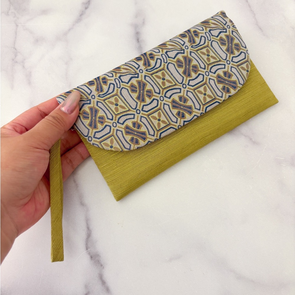 Silk Wristlet Clutch with Wrist Strap Wallet with Flap